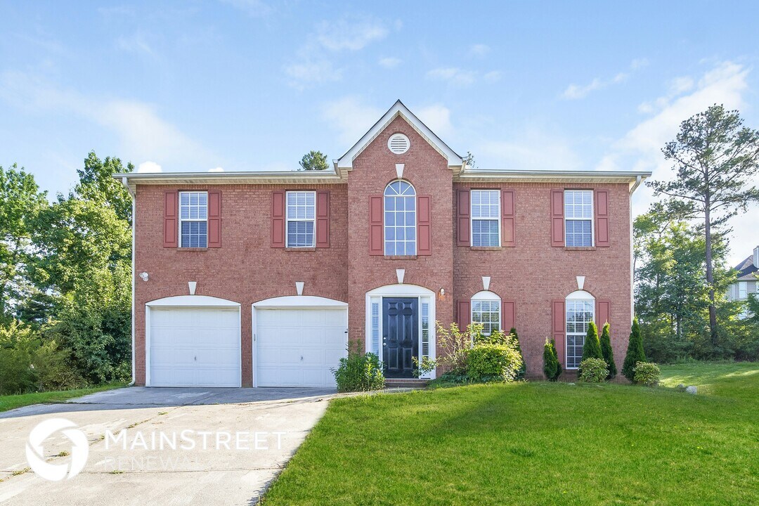 4352 Conley Landing in Conley, GA - Building Photo