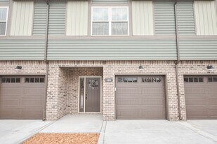 106 Adkins St in Clarksville, TN - Building Photo