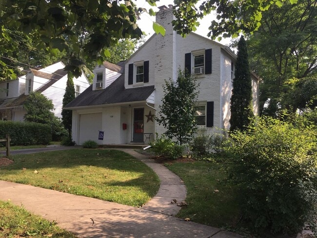 1108 S Garner St in State College, PA - Building Photo - Building Photo