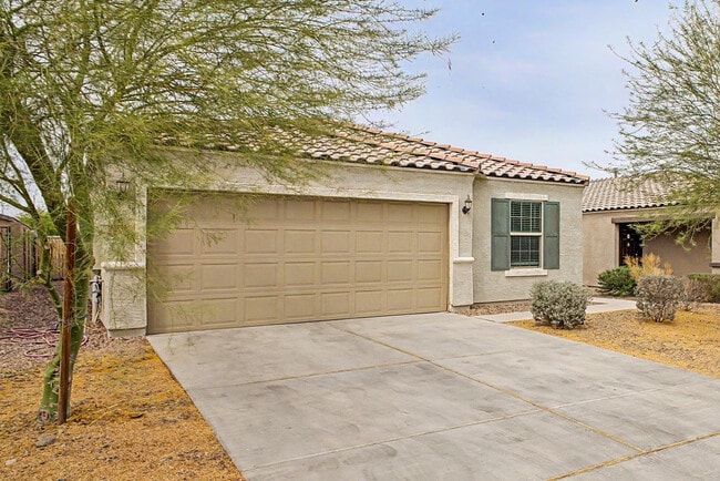 12586 W Myrtle Ave in Glendale, AZ - Building Photo - Building Photo