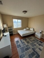 1499 Essex St in San Jose, CA - Building Photo