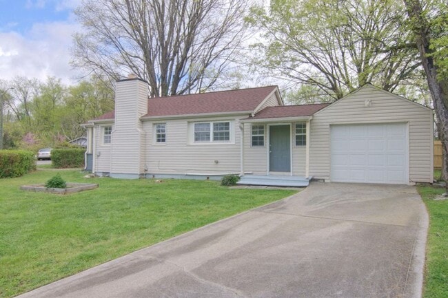 2100 Dodson Ave in Knoxville, TN - Building Photo - Building Photo