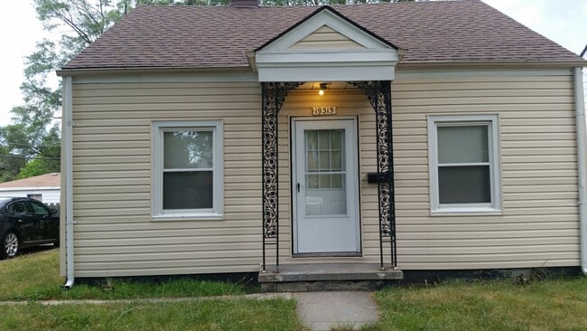 property at 19315 Mackay St