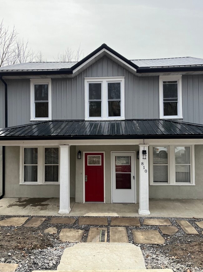 810 College Ave, Unit # 1