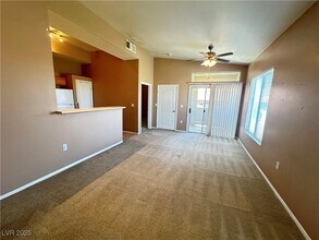3460 Cactus Shadow St in Las Vegas, NV - Building Photo - Building Photo
