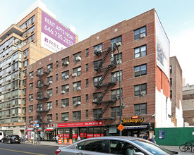 Stonehenge Gardens in New York, NY - Building Photo - Building Photo