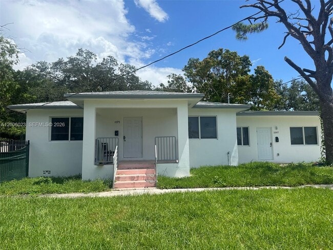 property at 1095 NE 149th St