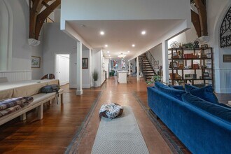 430 York Rd in Jenkintown, PA - Building Photo - Building Photo