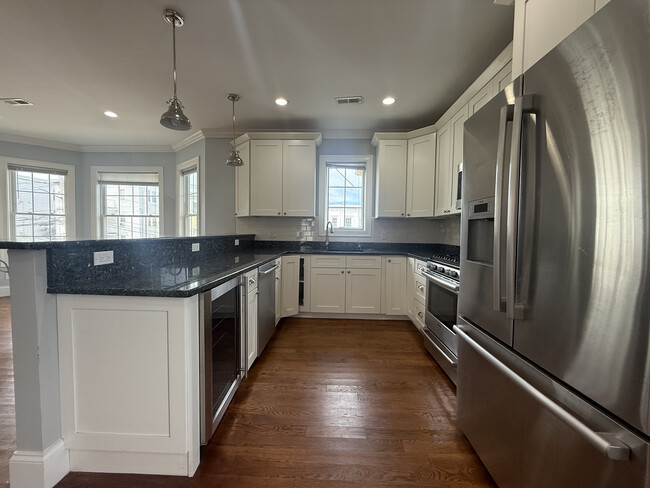 4 Langley Rd, Unit 2