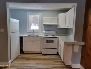 827 US-9 in Schroon Lake, NY - Building Photo - Building Photo