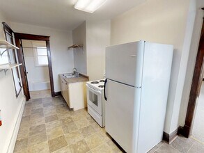 5018 Tioga St in Duluth, MN - Building Photo - Building Photo