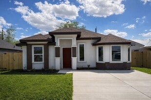 3411 Elmira Ave in McAllen, TX - Building Photo