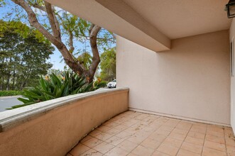 407 Por La Mar Cir in Santa Barbara, CA - Building Photo - Building Photo