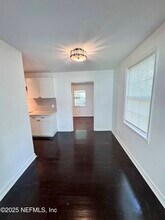 1276 Menna St in Jacksonville, FL - Building Photo - Building Photo