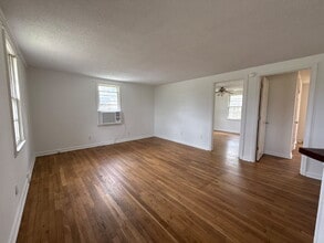 118 Brockway Ave in Owens Cross Roads, AL - Building Photo - Building Photo