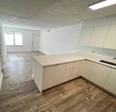 805 NW 13th St in Fort Lauderdale, FL - Building Photo - Building Photo