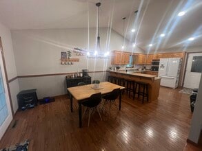 17035 Lensman Rd in St. Robert, MO - Building Photo - Building Photo