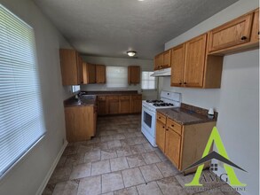 4213 E Pleasant Run Pkwy S Dr in Indianapolis, IN - Building Photo - Building Photo