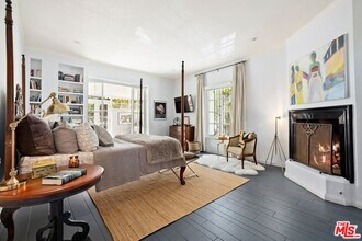 1416 Havenhurst Dr in West Hollywood, CA - Building Photo - Building Photo
