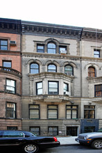 29 W 69th St in New York, NY - Building Photo - Building Photo