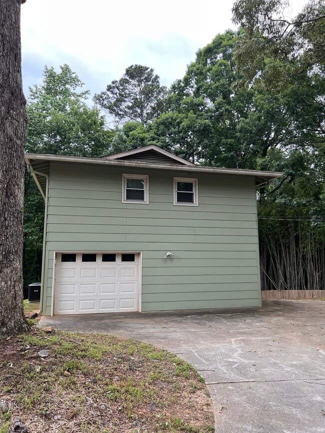 5155 Phoenix St in Cumming, GA - Building Photo - Building Photo