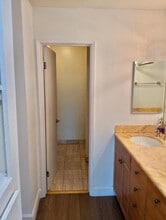 5460 White Oak Ave, Unit G108 in Los Angeles, CA - Foto de edificio - Building Photo