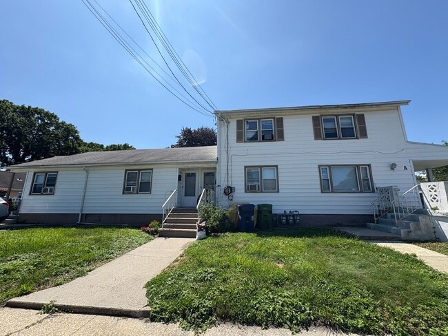 1700 Heck Ave in Neptune City, NJ - Building Photo - Building Photo