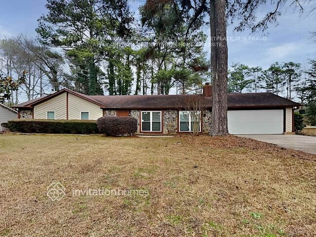 property at 2381 Cedar Dr