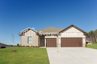 113 Ashby Pond Dr in Harvest, AL - Building Photo