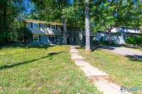 416 Owens Dr SE in Huntsville, AL - Building Photo - Building Photo