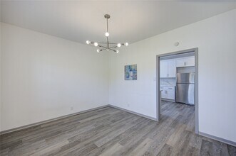 7109 Kari Ln in Richmond, TX - Building Photo - Building Photo