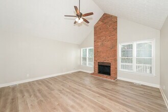 1218 Raleigh Way NW in Lawrenceville, GA - Building Photo - Building Photo