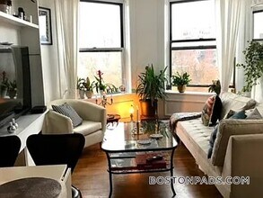 384 Commonwealth Avenue, Unit 61 in Boston, MA - Building Photo - Building Photo