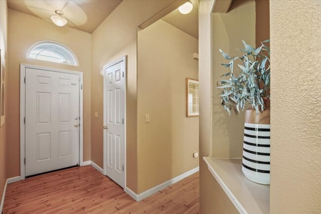 2520 Duffy Dr in Chico, CA - Building Photo - Building Photo