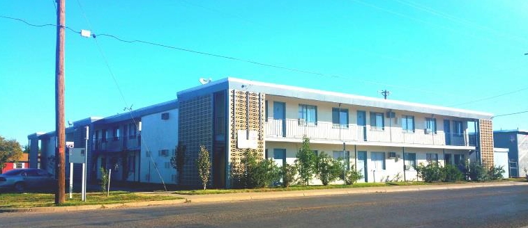 Rose Plaza in Amarillo, TX - Building Photo