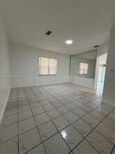 1200 NE 128th St in North Miami, FL - Building Photo - Building Photo