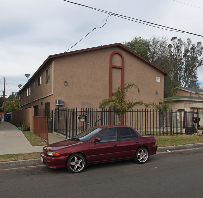 719 Bridewell St in Los Angeles, CA - Foto de edificio - Building Photo