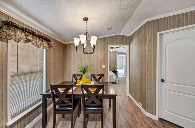 property at 1205 W Circle Dr