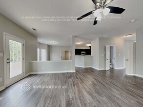 7021 Tanners Creek Dr in Huntersville, NC - Foto de edificio - Building Photo