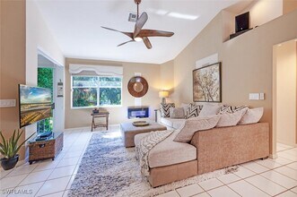 15260 Cedarwood Ln in Naples, FL - Building Photo - Building Photo