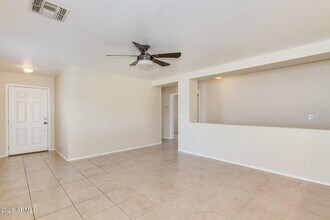 2856 E Augusta Ave in Chandler, AZ - Building Photo - Building Photo