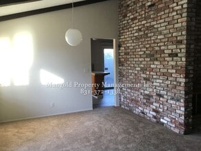 1241 La Canada Way in Salinas, CA - Building Photo - Building Photo