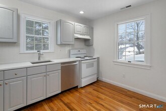 85 Prospect St in Ridgefield, CT - Building Photo - Building Photo