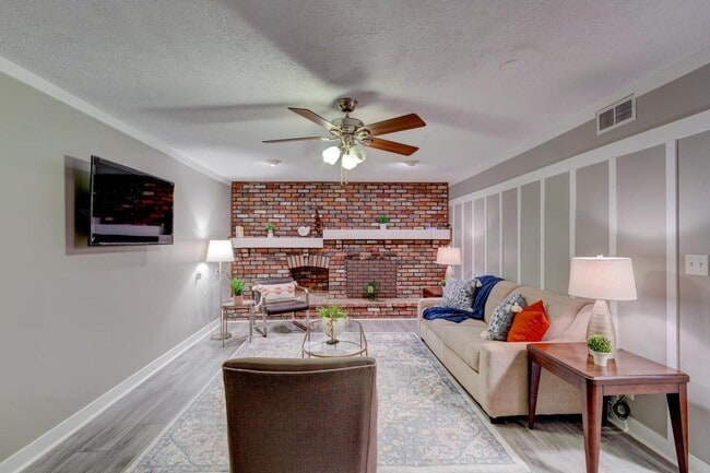 property at 3321 Eastwind Ct