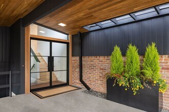 4148 Boulevard Pl in Mercer Island, WA - Building Photo - Building Photo