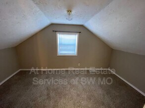 1471 E Mcgee St in Springfield, MO - Building Photo - Building Photo