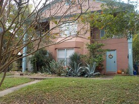 1501 Kirkwood Rd in Austin, TX - Building Photo