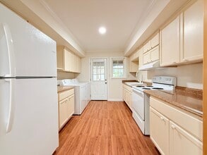 104 Bowen St in Stockbridge, GA - Building Photo - Building Photo