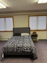 104 State St in Charlevoix, MI - Building Photo - Building Photo