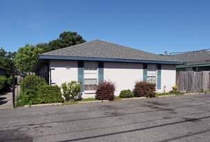 1904-1908 Hickory Ave Apartments